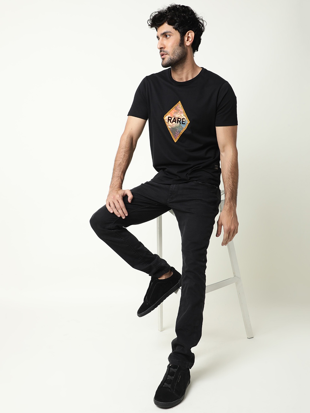 

RARE RABBIT Men Agro Typography Printed Slim Fit T-Shirt, Black