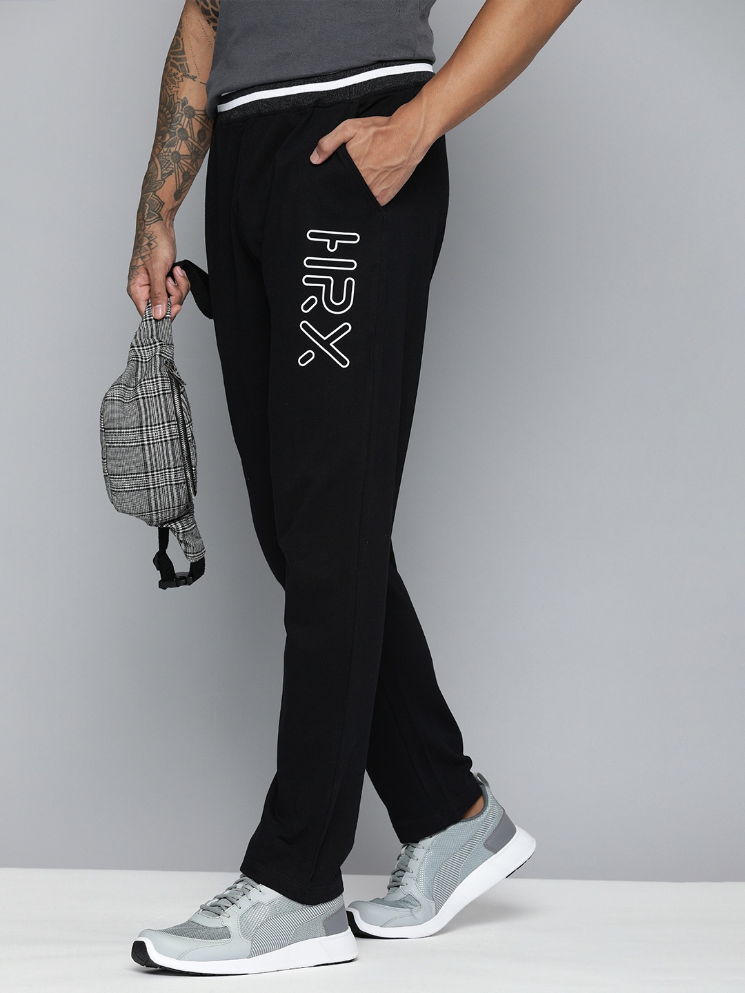 

HRX by Hrithik Roshan Men Black Printed Detail Regular Fit Track pants