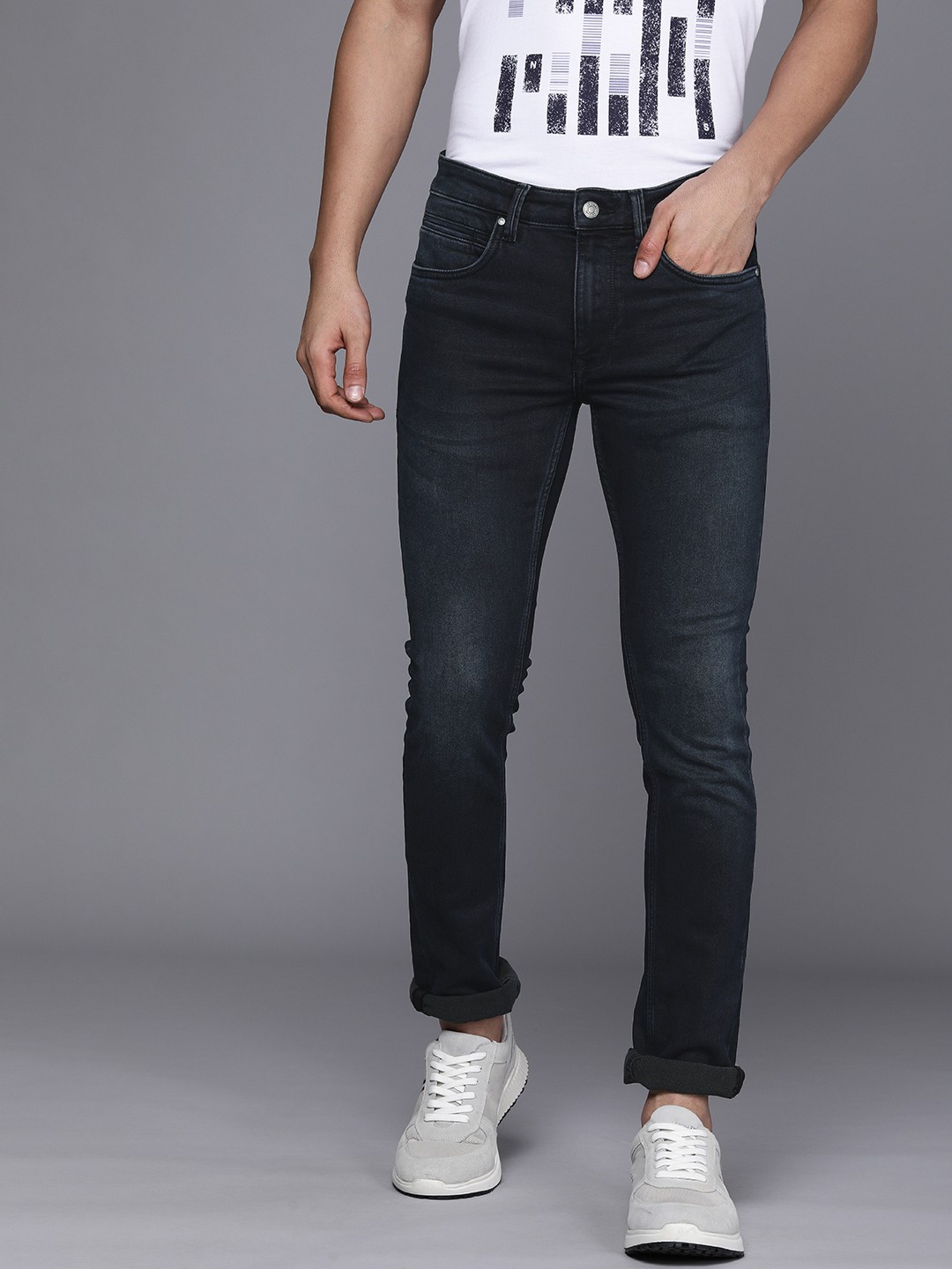 

Louis Philippe Jeans Men Blue Super Slim Fit Mid-Rise Light Fade Stretchable Jeans