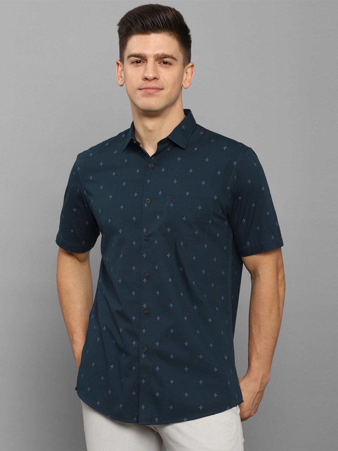 

Allen Solly Men Navy Blue Slim Fit Printed Casual Shirt