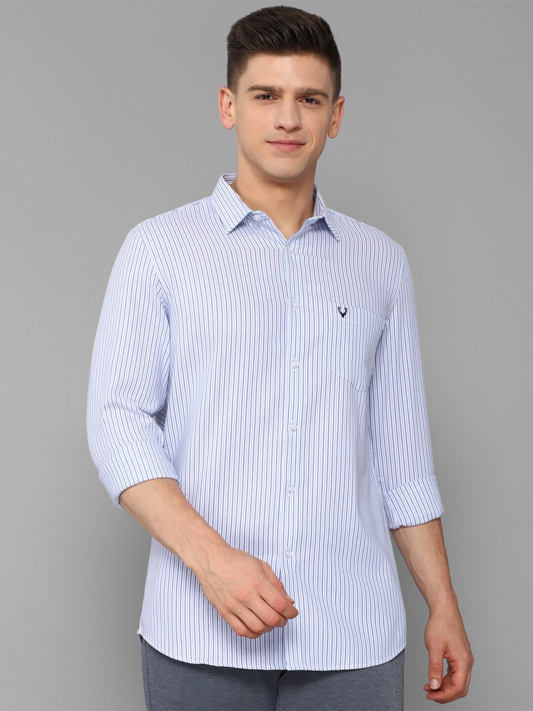 

Allen Solly Men Blue Slim Fit Striped Casual Shirt