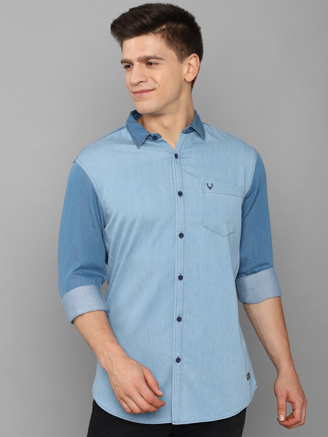 

Allen Solly Sport Men Blue Regular Fit Casual Shirt