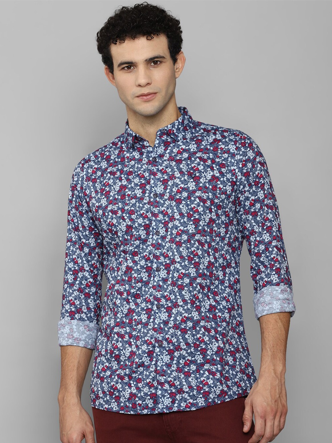 

Allen Solly Sport Men Purple Regular Fit Floral Printed Cotton Casual Shirt