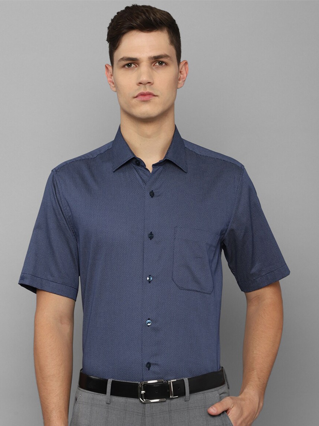 

Louis Philippe Men Navy Blue Slim Fit Printed Casual Shirt