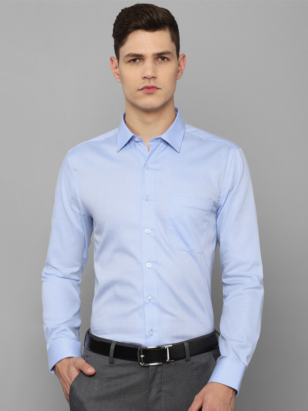 

Louis Philippe Men Blue Slim Fit Casual Shirt