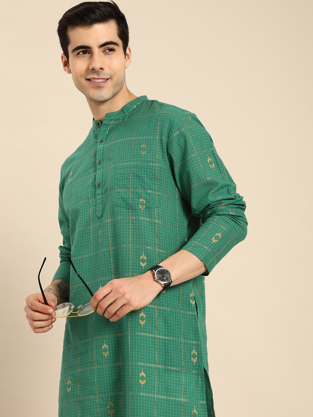 

Anouk Men Green & Golden Checked Kurta