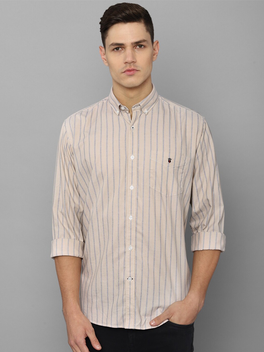 

Louis Philippe Sport Men Beige Slim Fit Striped Pure Cotton Casual Shirt