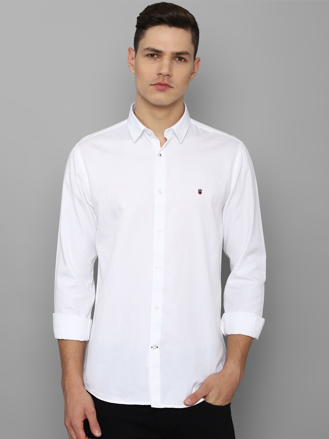 

Louis Philippe Sport Men White Slim Fit Casual Shirt