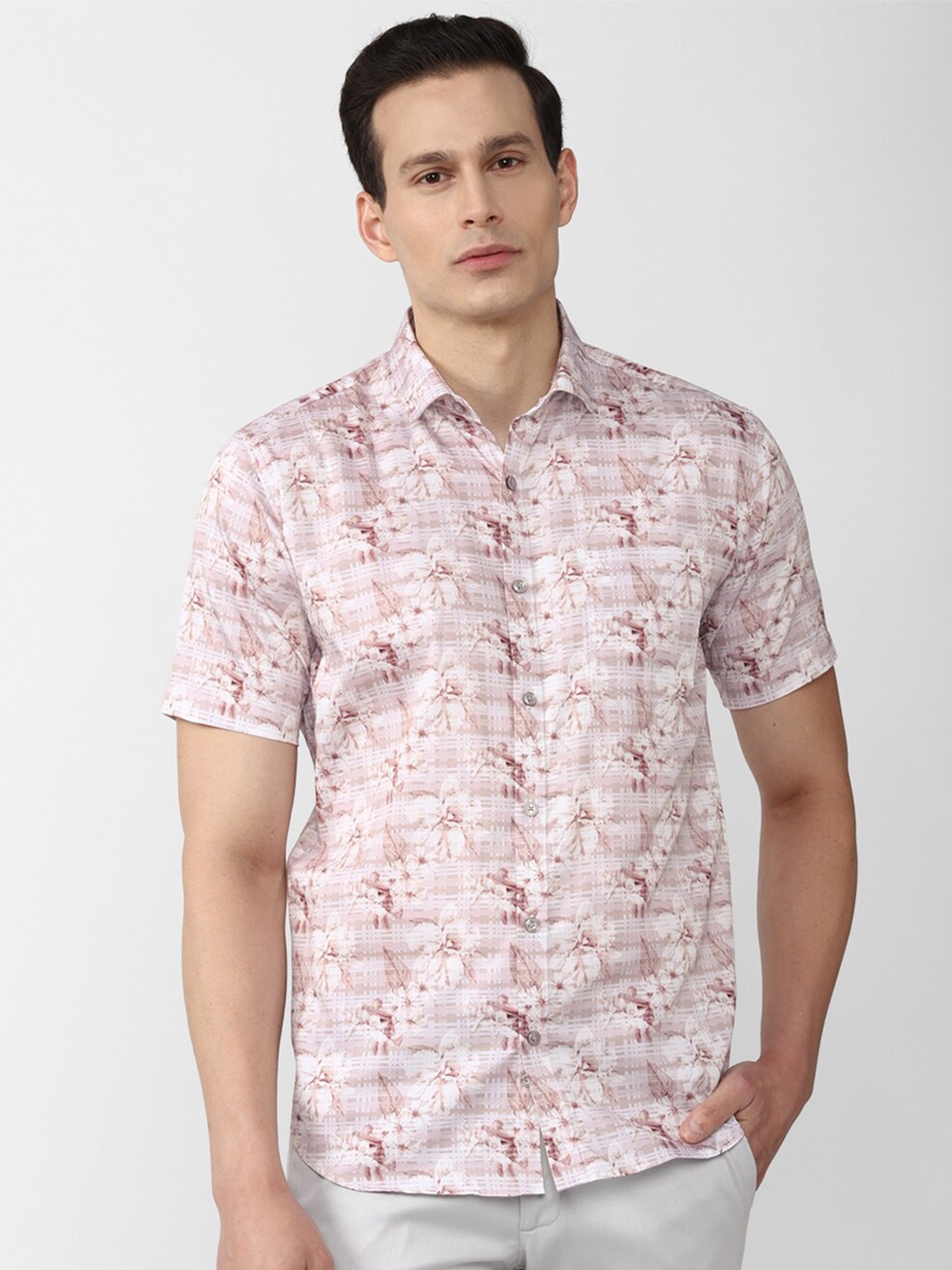 

V Dot Men Pink and White Slim Fit Floral Printed Casual Shirt