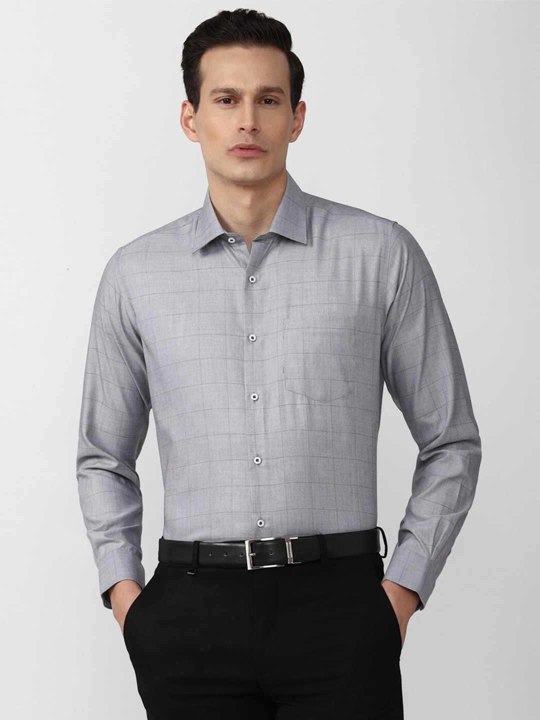 

Van Heusen Men Grey Checked 100% Cotton Casual Shirt