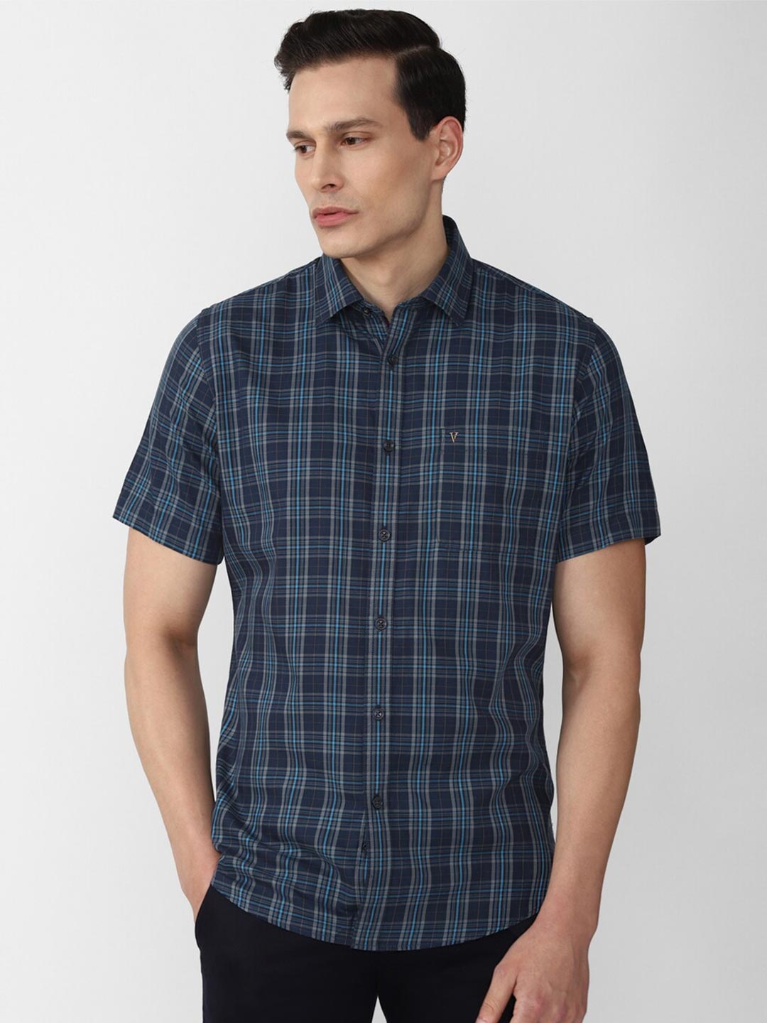 

Van Heusen Sport Men Navy Blue Slim Fit Tartan Checked Pure Cotton Casual Shirt