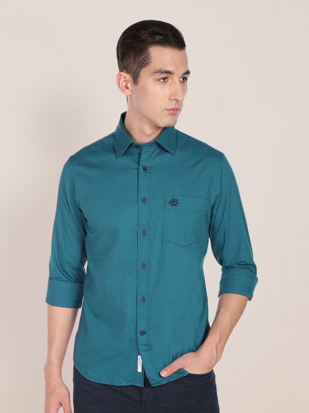 

U S Polo Assn Men Teal Blue Solid Tailored Fit Pure Cotton Casual Shirt