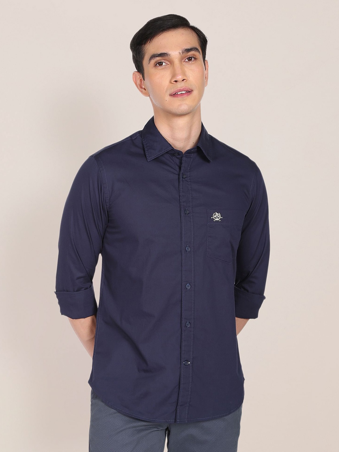 

U S Polo Assn Men Navy Blue Solid Tailored Fit Pure Cotton Casual Shirt