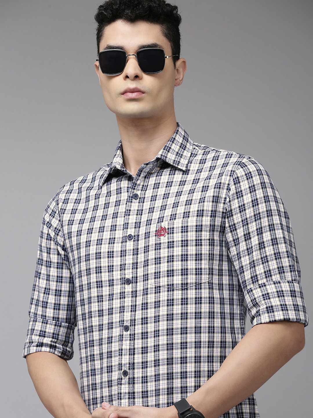 

U S Polo Assn Men Navy Blue And White Tailored Fit Checked Pure Cotton Casual Shirt