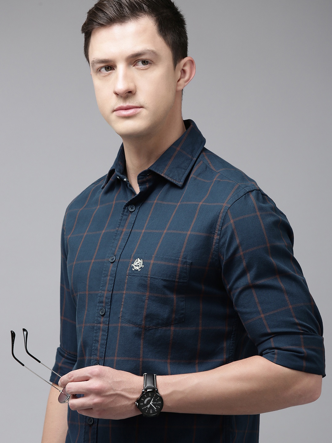 

U S Polo Assn Men Navy Blue & Brown Tailored Fit Checked Pure Cotton Casual Shirt