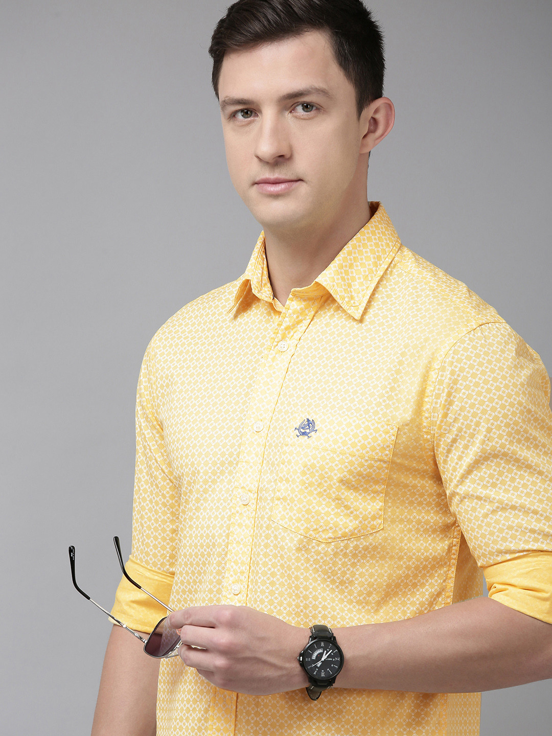 

U S Polo Assn Men Yellow & White Tailored Fit Printed Pure Cotton Casual Shirt