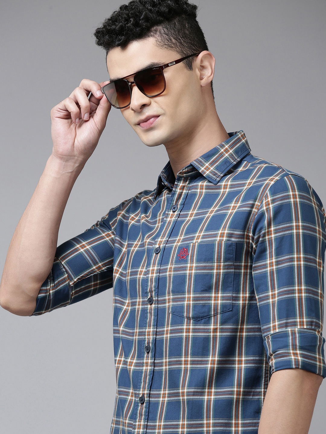 

U.S. Polo Assn. Men Blue Tailored Fit Checked Pure Cotton Casual Shirt