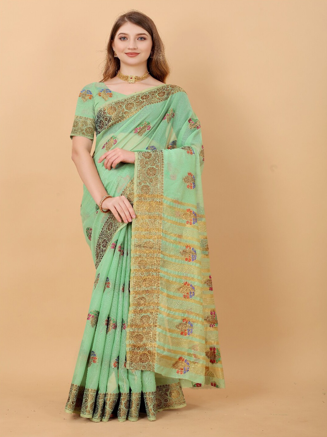 

VSaree Women Green & Gold-Toned Woven Design Zari Silk Blend Banarasi Saree