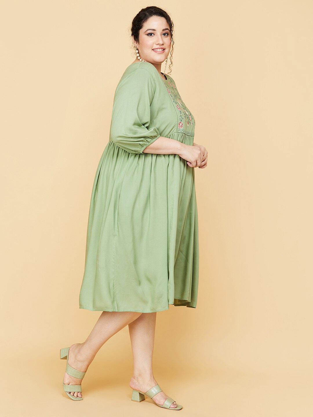 

max Maternity Green Empire Midi Dress