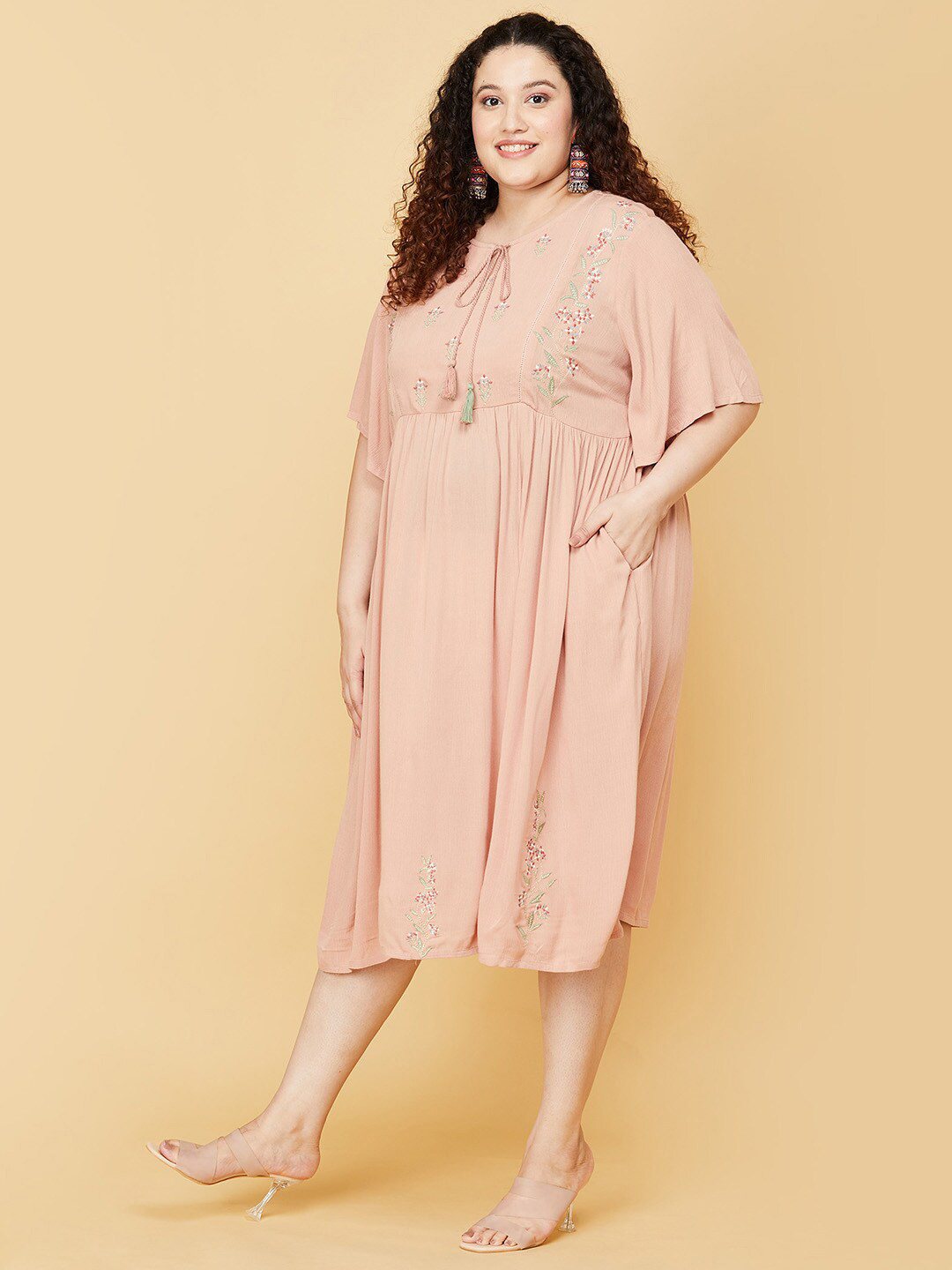 

max Women Plus Size Peach-Coloured Keyhole Neck Empire Midi Dress