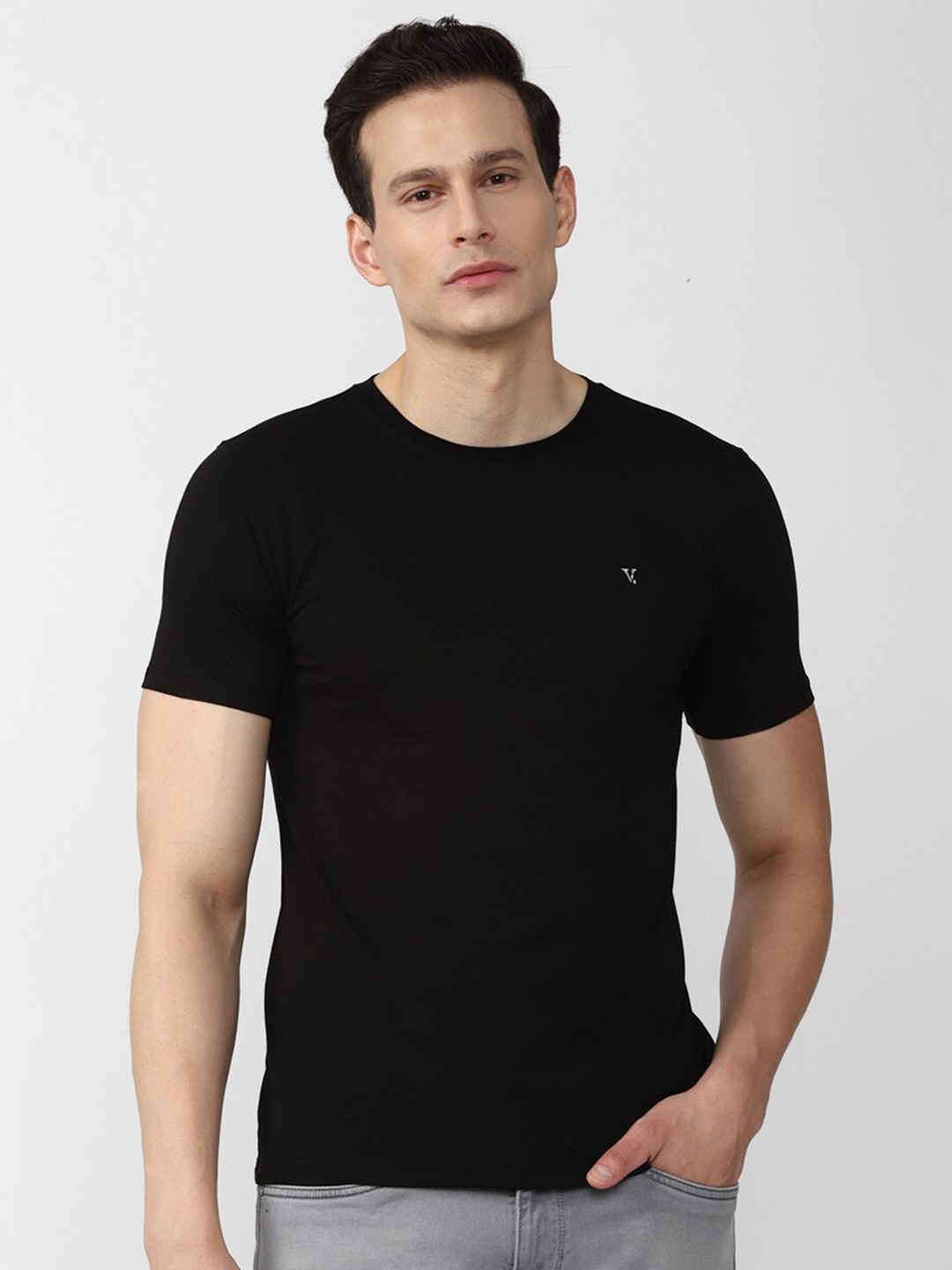 

V Dot Men Black Slim Fit T-shirt