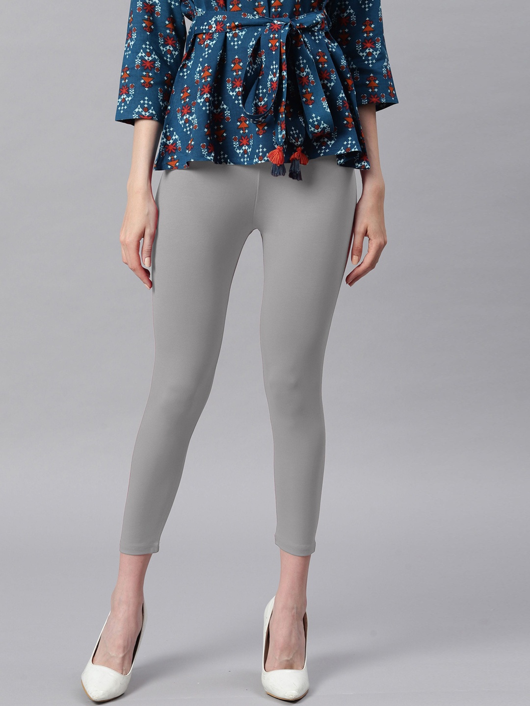 

Janasya Women Grey Solid Ankle-Length Leggings