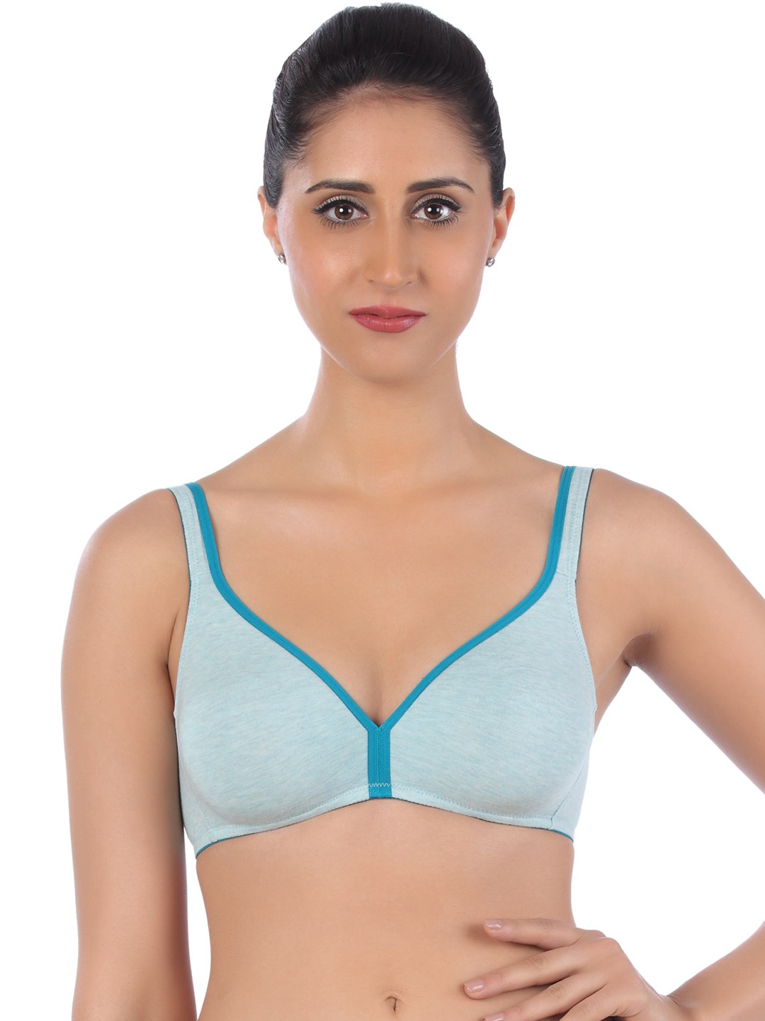 

Triumph Blue Solid Non-Wired Full-Coverage Non-Padded Everyday Bra 7613113521312