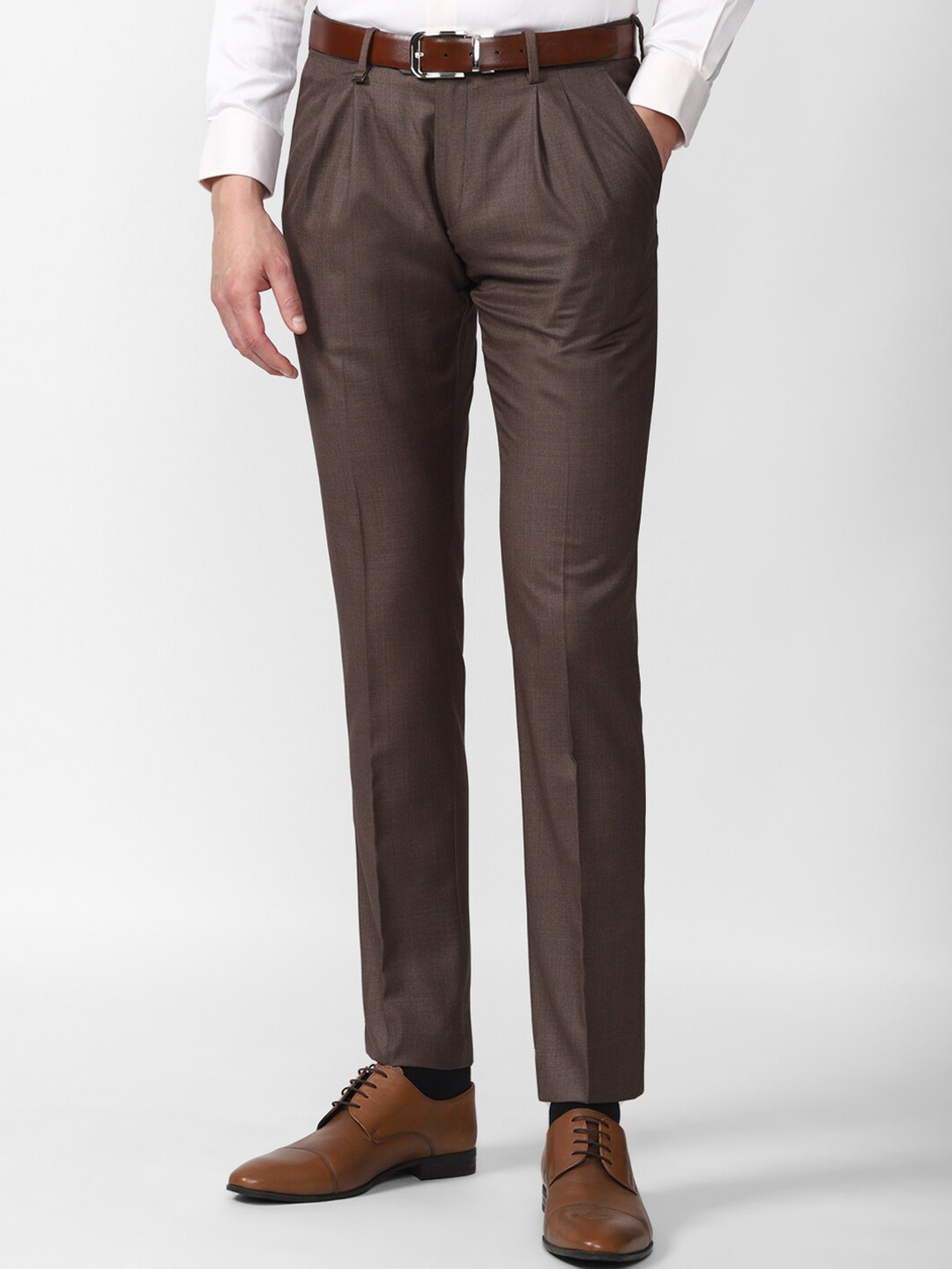 

Van Heusen Men Brown Slim Fit Pleated Trousers