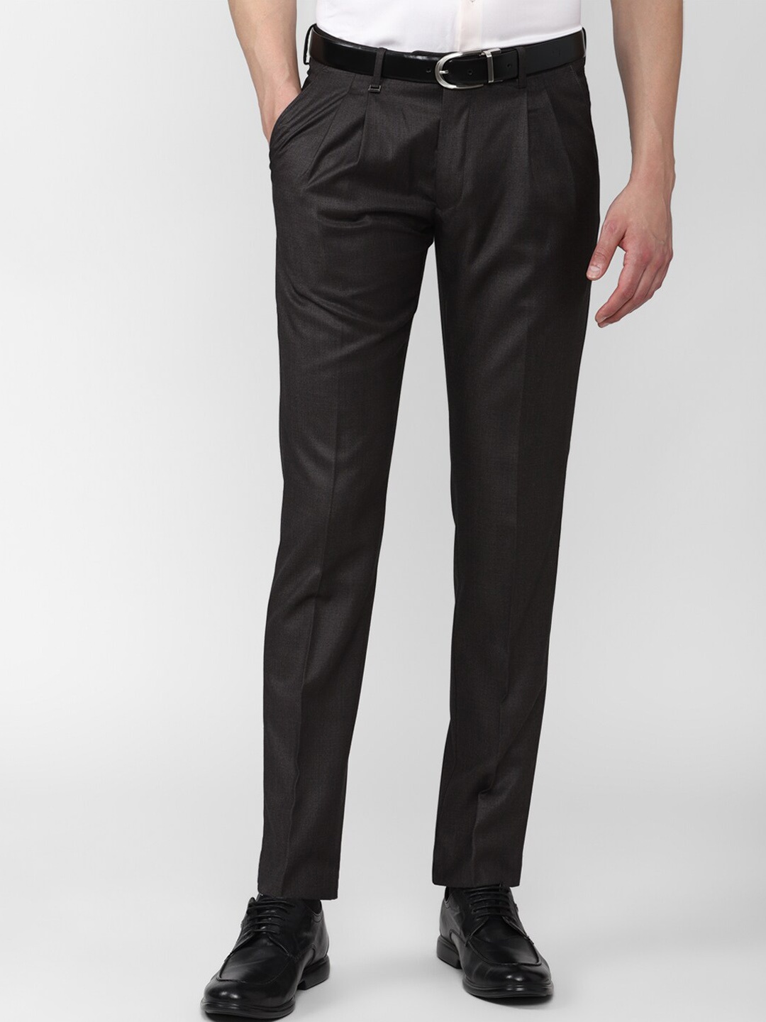 

Van Heusen Men Black Slim Fit Formal Trousers