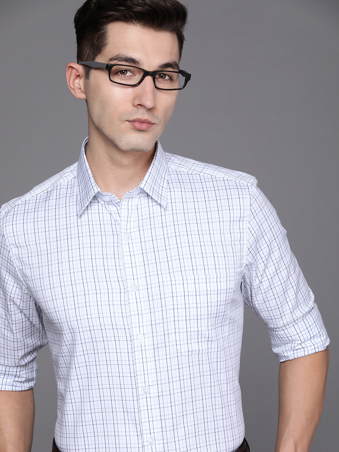 

Louis Philippe Men Off White Slim Fit Checked Formal Shirt
