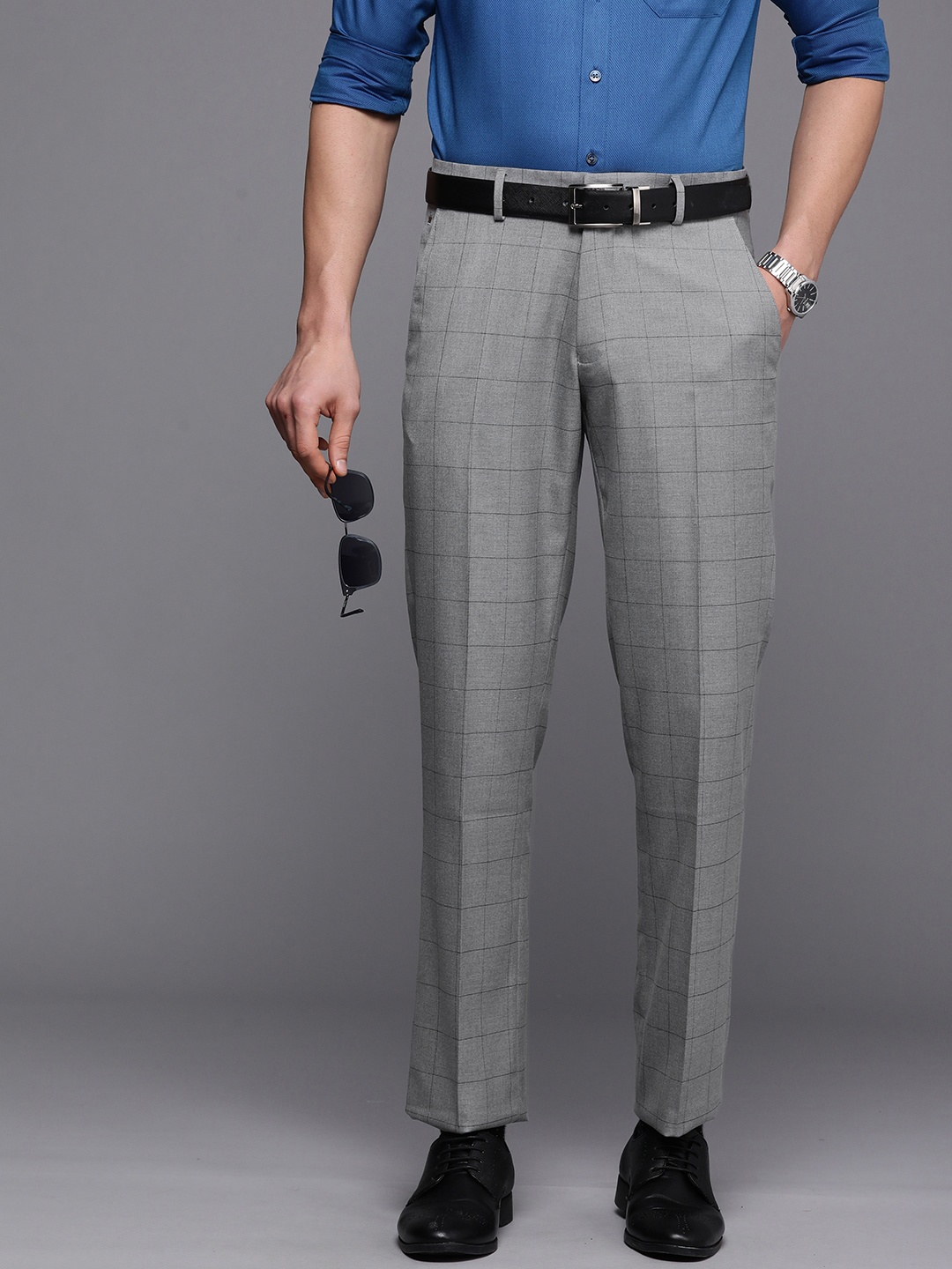 

Louis Philippe Men Grey Checked Mid-Rise Formal Trousers