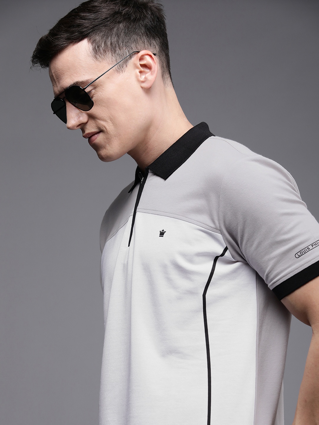 

Louis Philippe Men Grey & White Colourblocked Polo Collar T-shirt