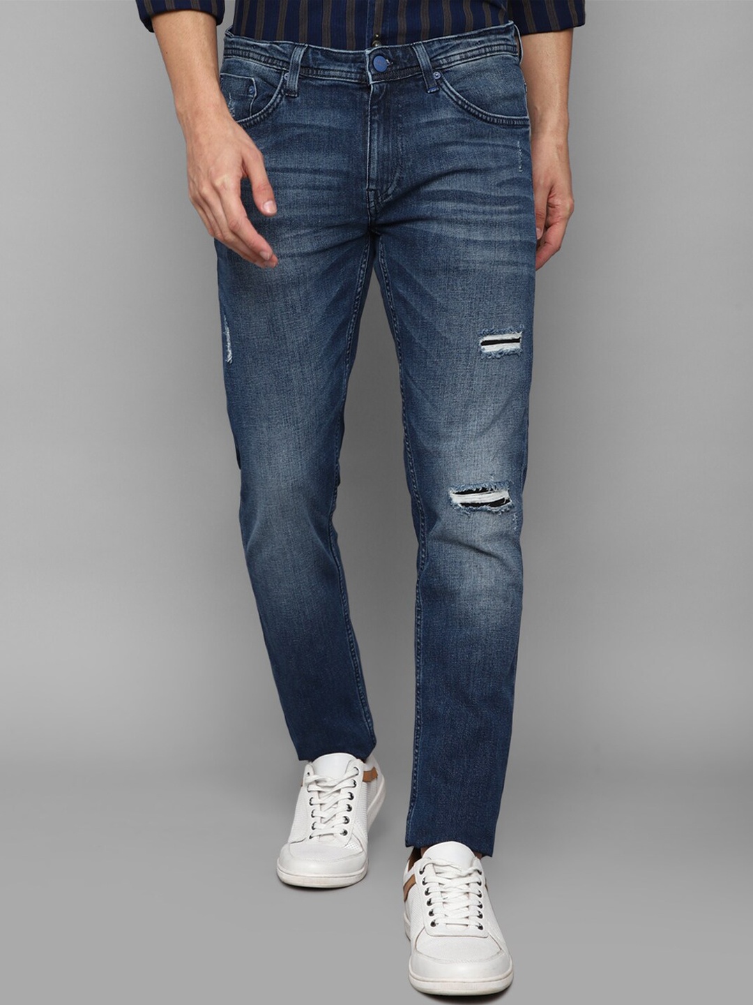 

Allen Solly Men Navy Blue Slim Fit Mildly Distressed Light Fade Jeans