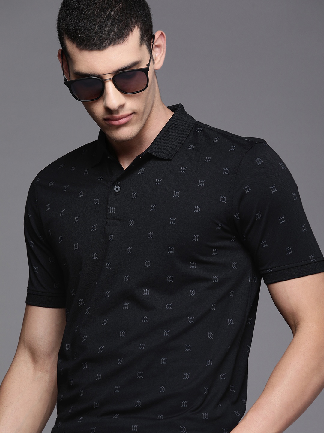 

Louis Philippe Ath Work Men Black Geometric Printed Polo Collar Slim Fit T-shirt
