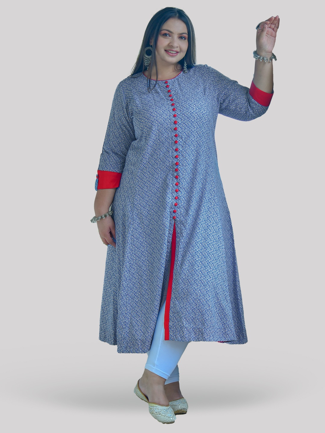 

YASH GALLERY Women Blue & White Geometric Print A-Line Kurta
