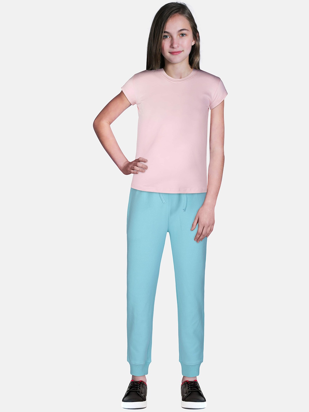 

Gini and Jony Girls Blue Solid Cotton Joggers