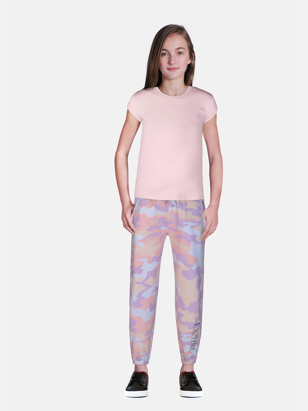 

Gini and Jony Girls Pink Printed Cotton Track Pants