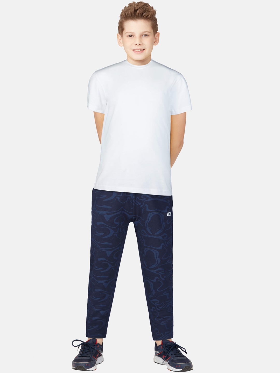 

Gini and Jony Boys Navy Blue Printed Cotton Track Pant