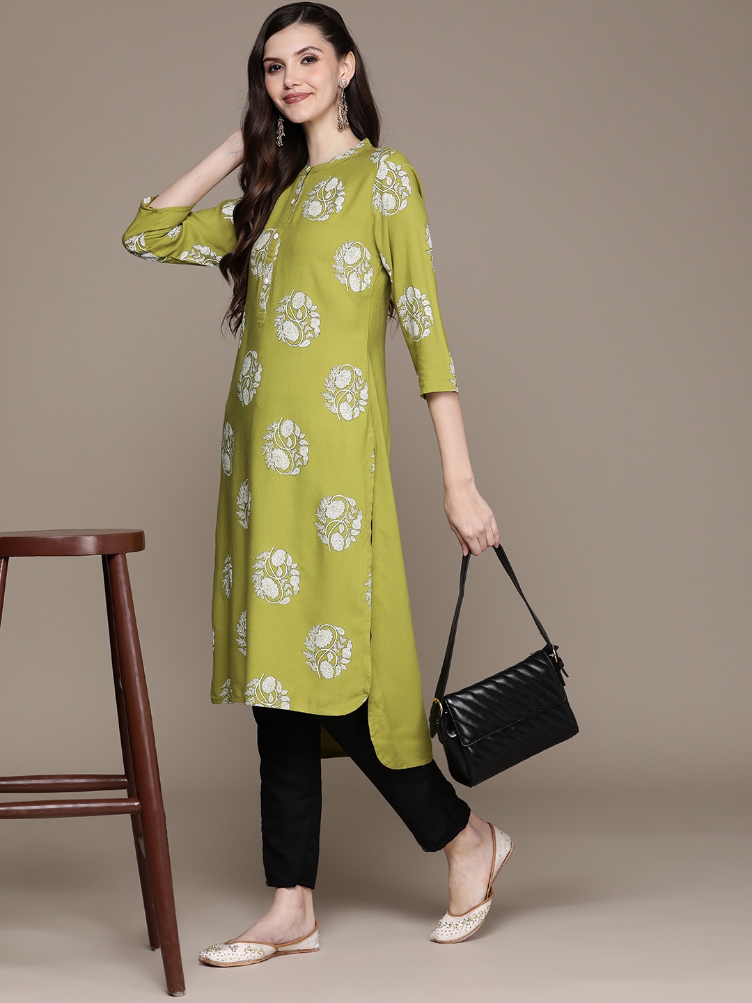 

ZIYAA Women Green Floral Printed Kurta with Trousers