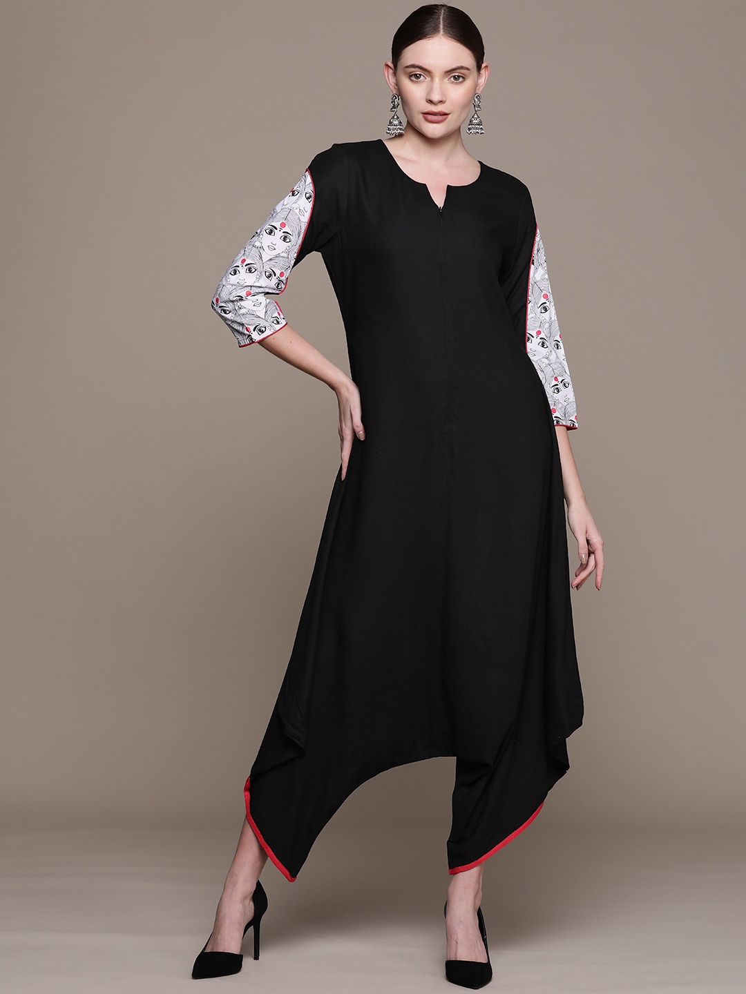 

ZIYAA Black Solid Basic Jumpsuit
