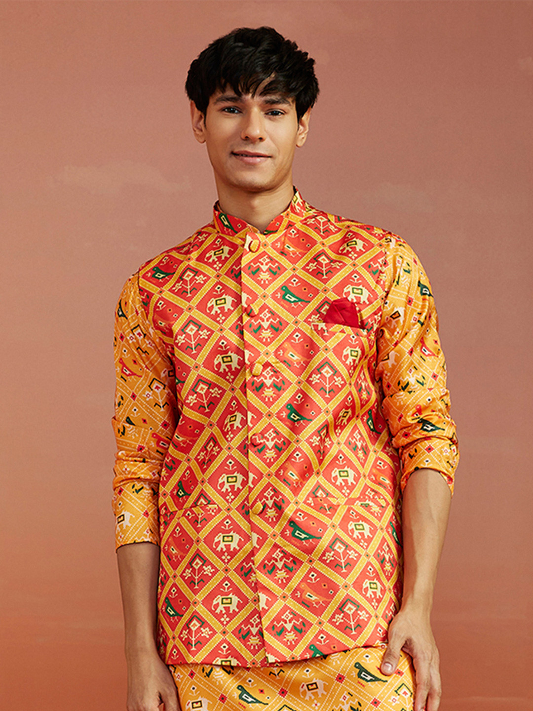 

VASTRAMAY Men Red & Yellow Patola Printed Satin Slim-Fit Nehru Jacket