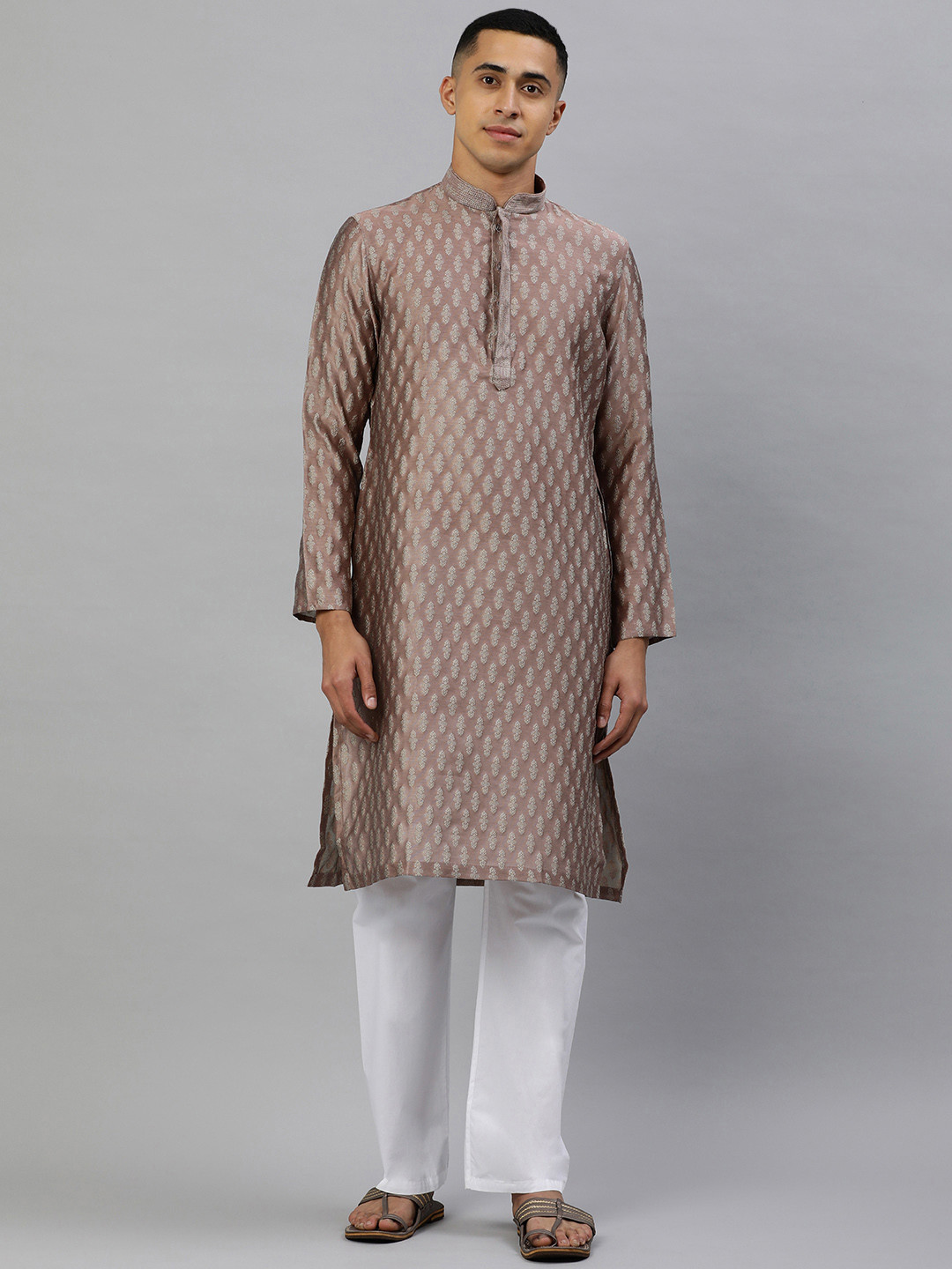 

Manthan Men Brown Ethnic Motifs Chanderi Silk Kurta