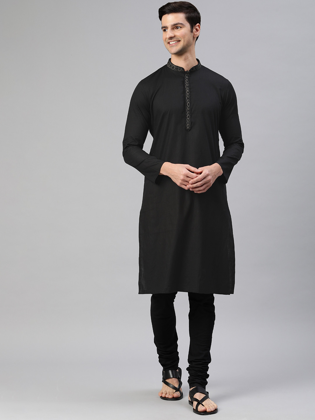 

Manthan Men Black Kurta