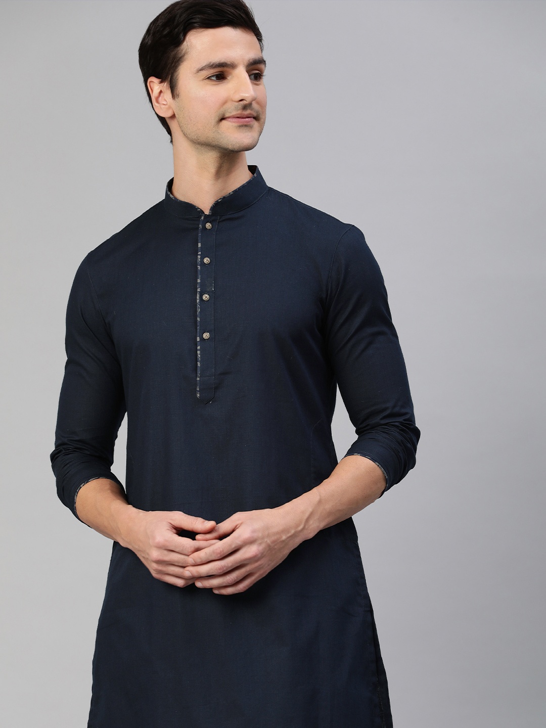 

Manthan Men Navy Blue Solid Kurta