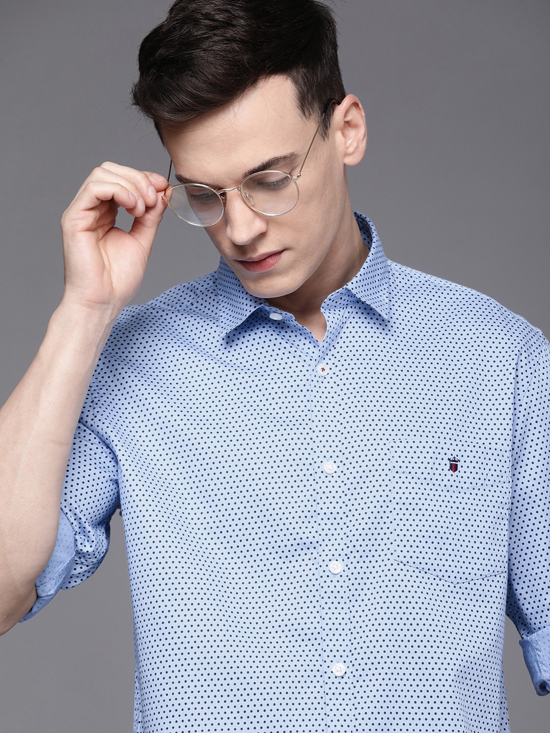 

Louis Philippe Sport Men Blue Slim Fit Polka Dots Opaque Printed Pure Cotton Casual Shirt