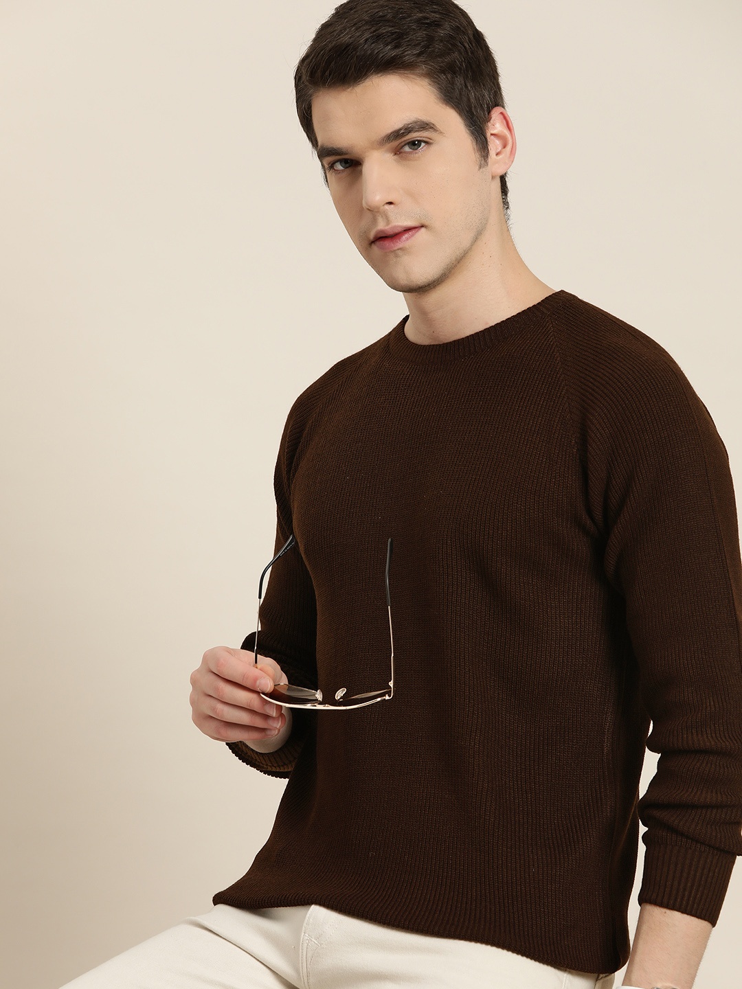 

INVICTUS Men Brown Solid Acrylic Raglan Sleeves Pullover