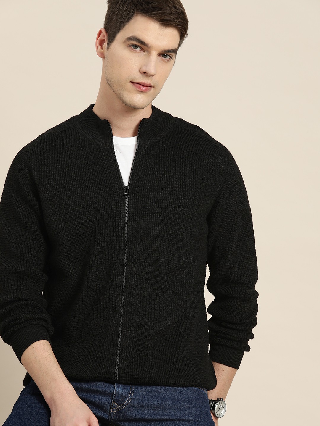 

INVICTUS Men Black Self-Design Acrylic Cardigan