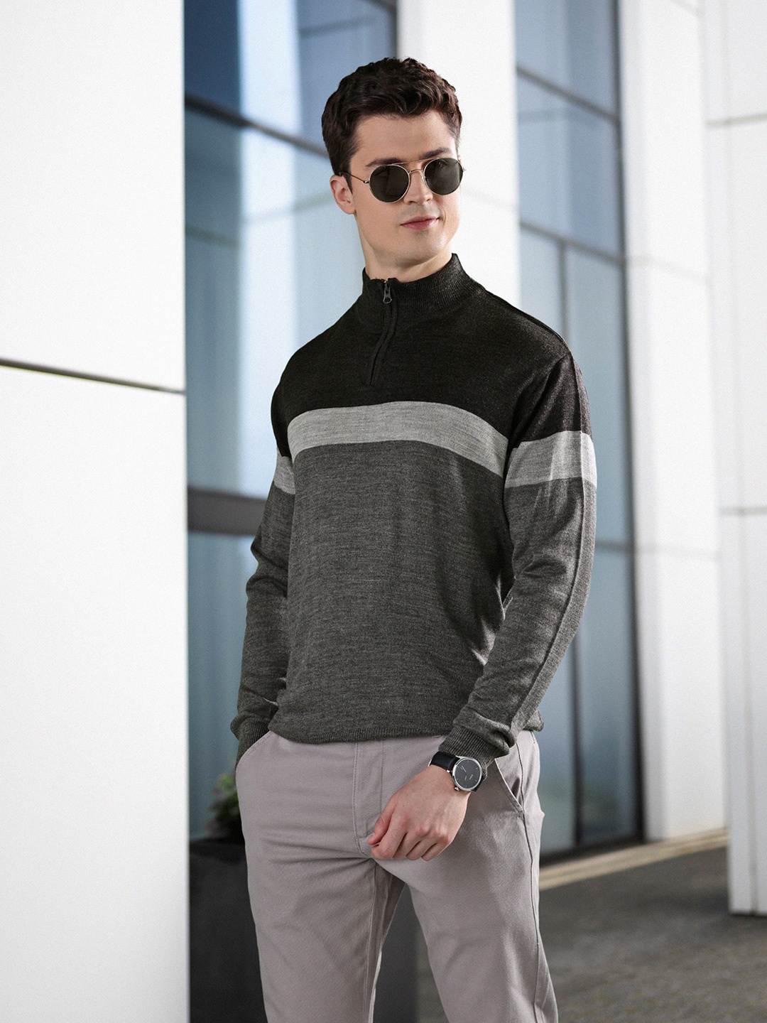 

INVICTUS Grey Striped Acrylic Half Zipper Pullover