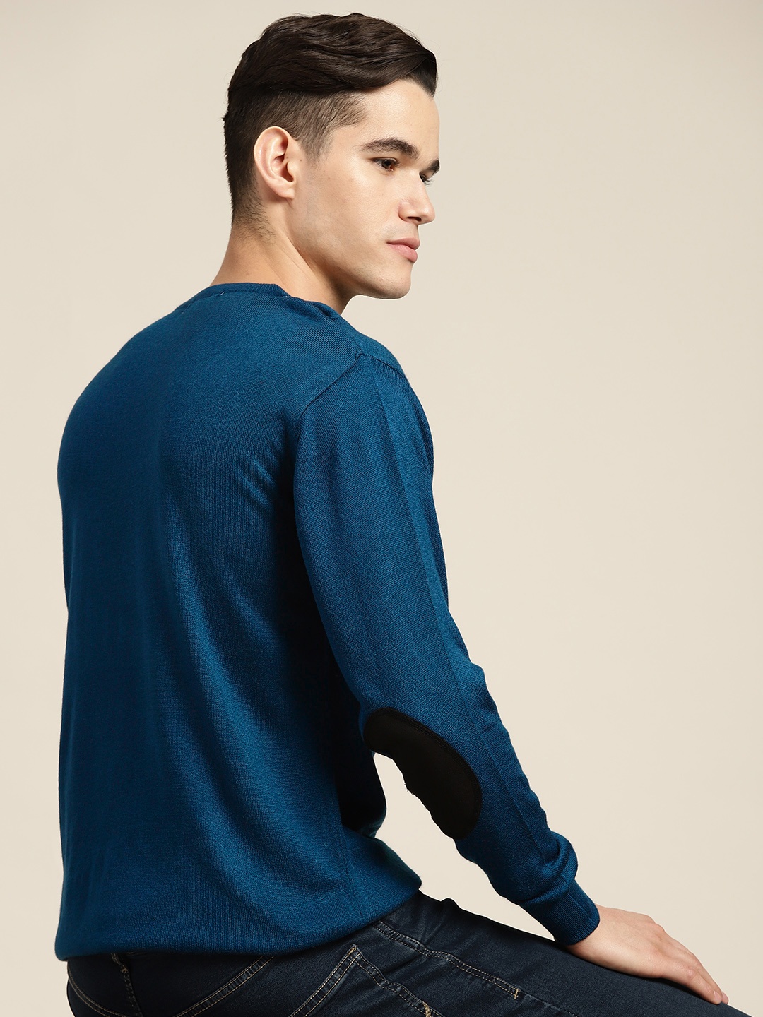

INVICTUS Men Teal Blue Solid Elbow Patches Pullover