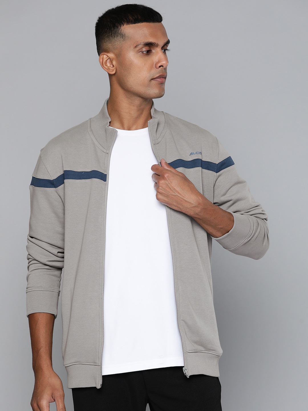 

Alcis Men Grey Solid Bomber Jacket